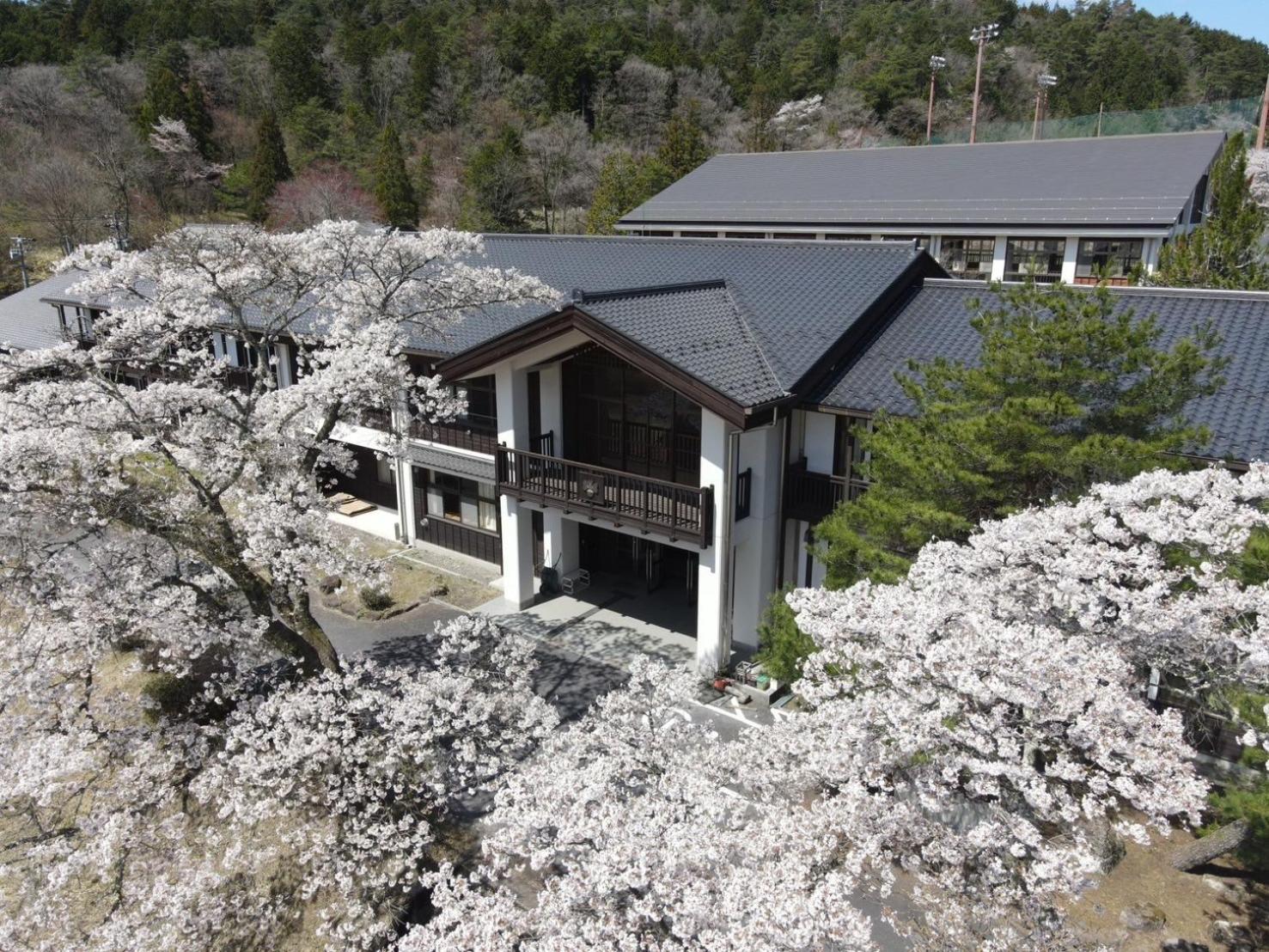 馬籠ふるさと学校 Magome Furusato Gakkou Накацугава Екстериор снимка