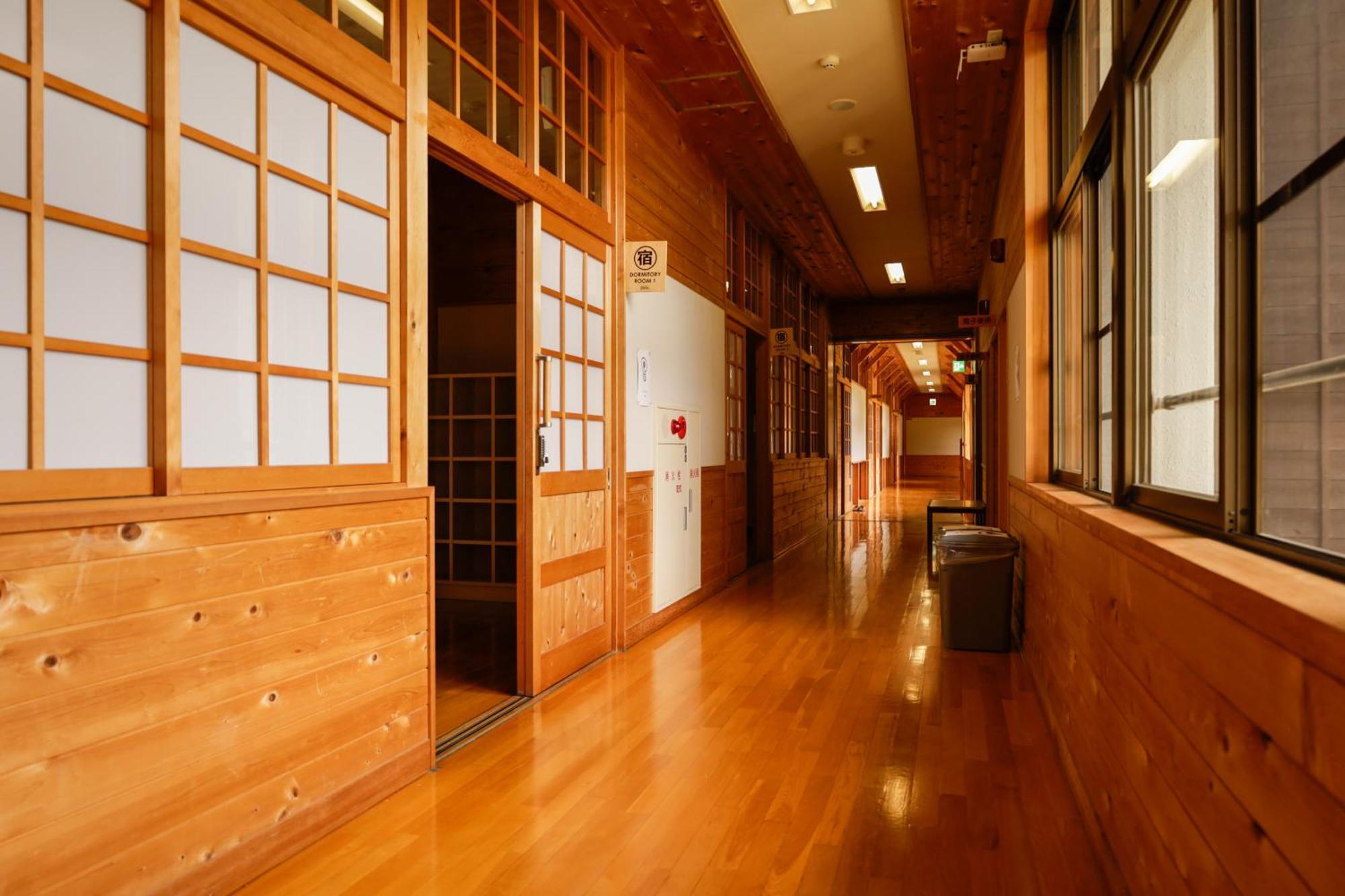 馬籠ふるさと学校 Magome Furusato Gakkou Накацугава Екстериор снимка